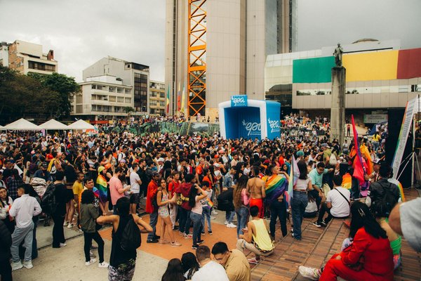 Comment faire des oeufs décorés avec les enfants
